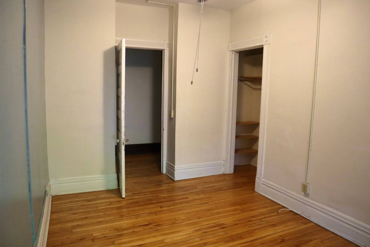 Apartment for rent at 201 Goodrich Ave, Saint Paul, MN 55102