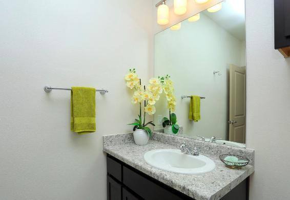 Apartment for rent at Anatole on Macarthur South, 5924 SW 12th St, Oklahoma City, OK 73128