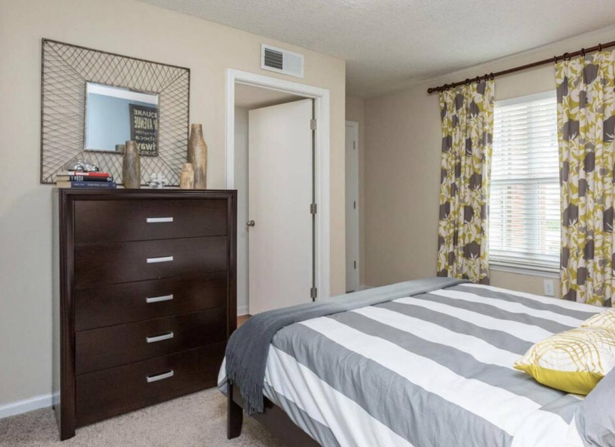 Apartment for rent at Willow Ridge, 9200 Willow Ridge Rd, Charlotte, NC 28210