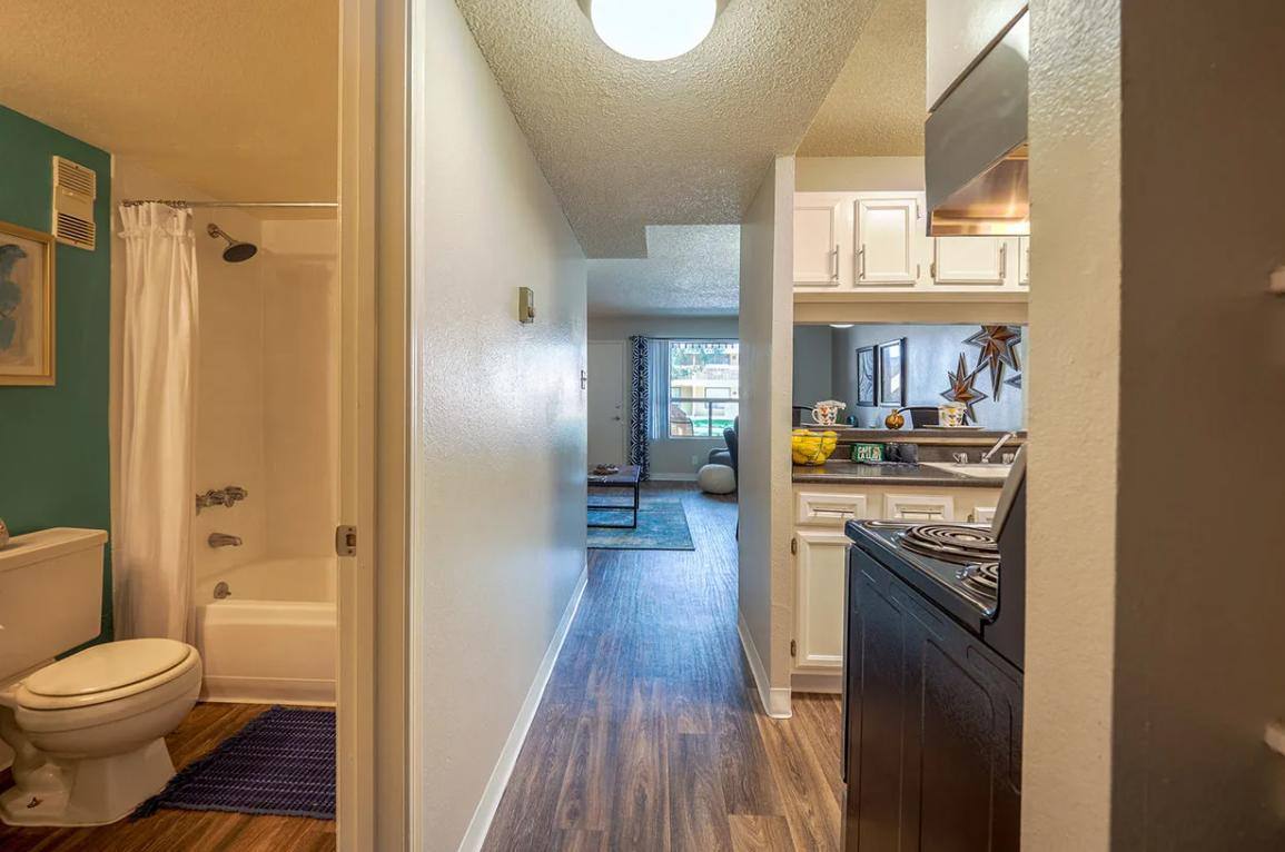 Apartment for rent at The Retreat Apartment Homes, 3011 Jane Place NE, Albuquerque, NM 87111
