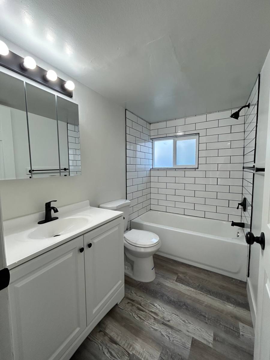Apartment for rent at 951 N Redwood Rd #5, Salt Lake City, UT 84116