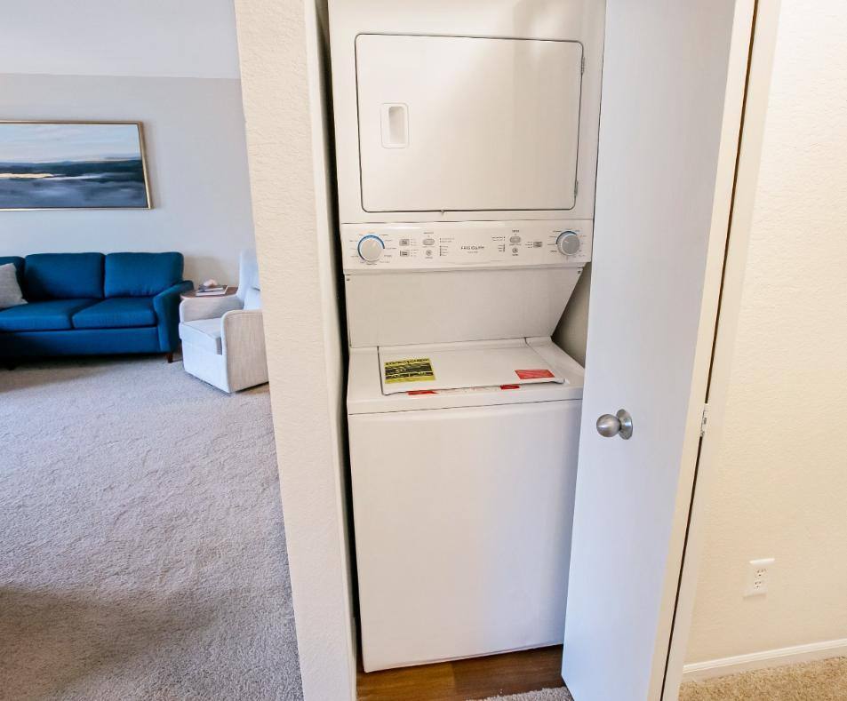 Apartment for rent at 1009 N Holland Sylvania Rd, Toledo, OH 43615