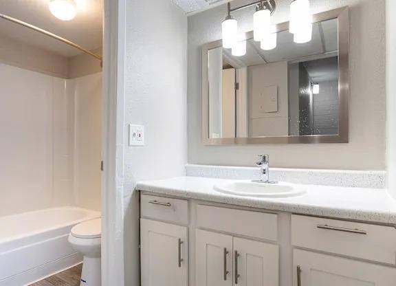 Apartment for rent at Nottinghill, 2660 N Alvernon Way, Tucson, AZ 85712
