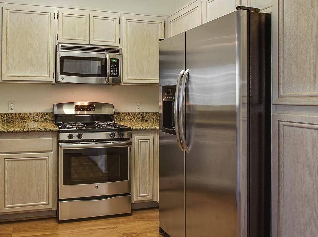 Apartment for rent at The Villas at Park La Brea, 5555 W 6th St, Los Angeles, CA 90036
