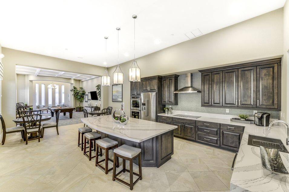 Apartment for rent at Legacy Apartment Homes, 9320 Hillery Dr, San Diego, CA 92126