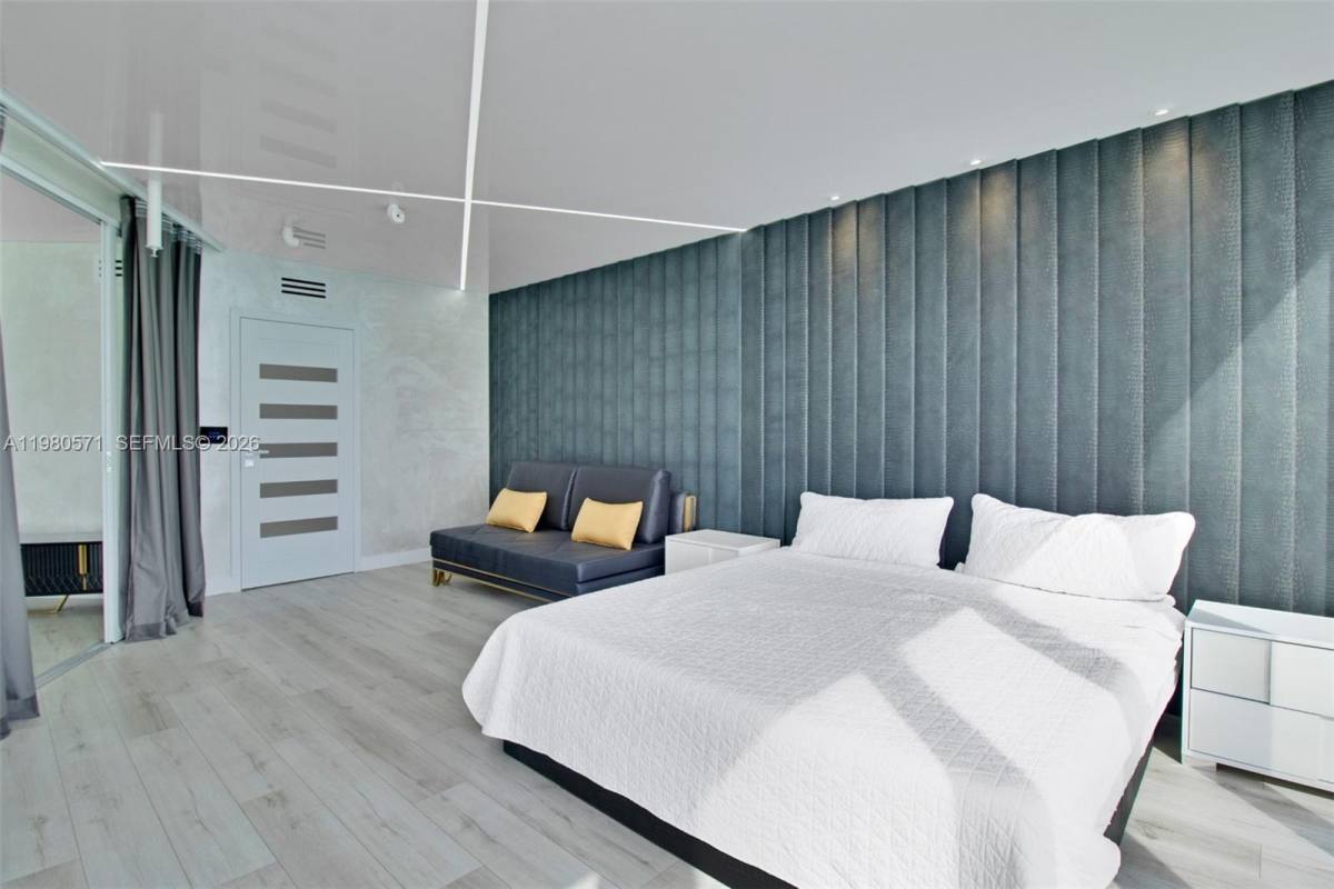 Condo for rent at 16699 Collins Ave #2002, North Miami Beach, FL 33160