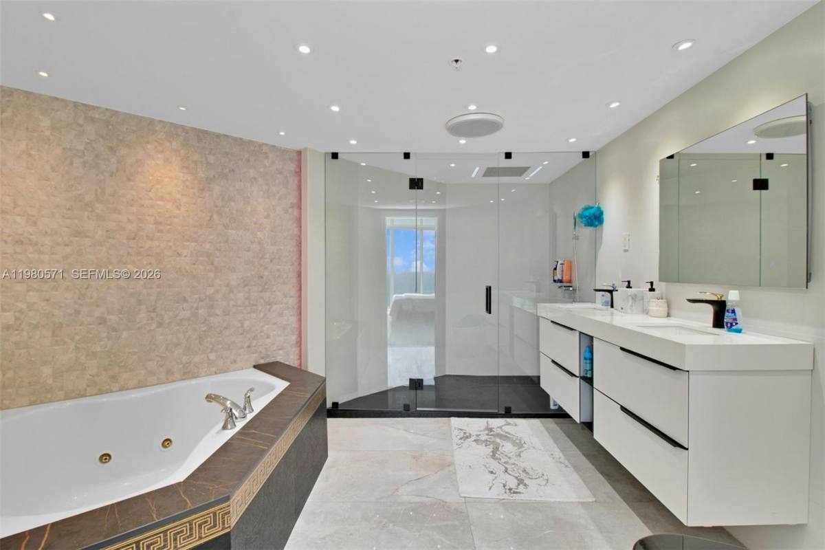 Condo for rent at 16699 Collins Ave #2002, North Miami Beach, FL 33160