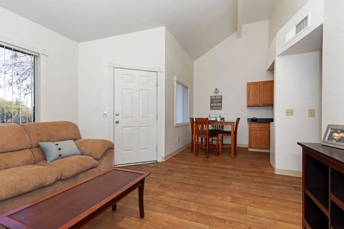 Apartment for rent at The Overlook at Pantano Apartment Homes, 1800 S Pantano Rd, Tucson, AZ 85710