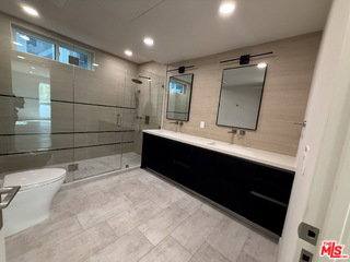 House for rent at 505 S Barrington Ave #106, Los Angeles, CA 90049