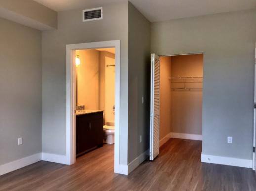 Apartment for rent at 4901 Shalimar Lane, Fort Lauderdale, FL 33328