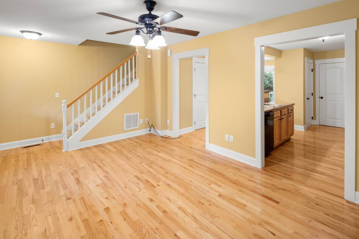House for rent at 8 Cottage Cove Lane, Asheville, NC 28803