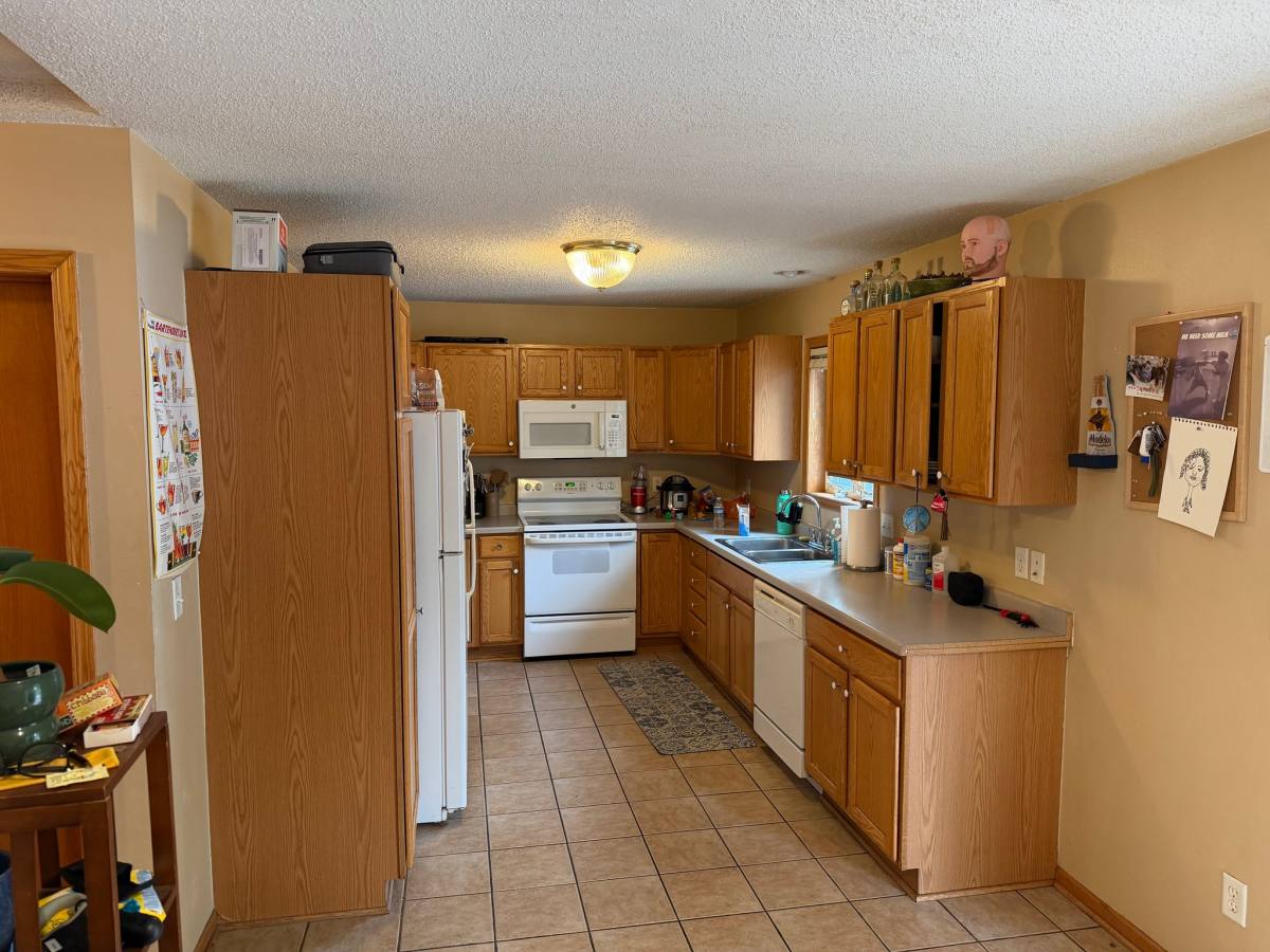 House for rent at 1081 26th Ave SE, Minneapolis, MN 55414