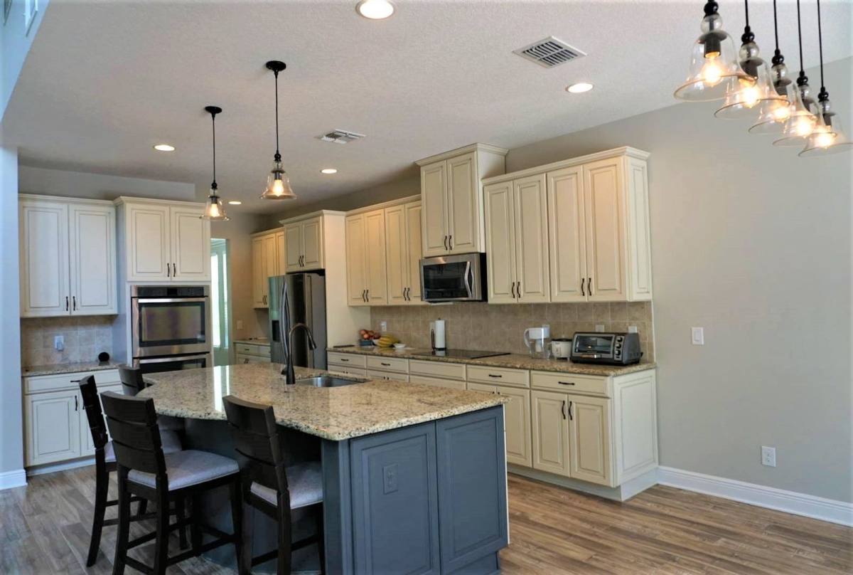 House for rent at 4207 Oak Lodge Way, Winter Garden, FL 34787