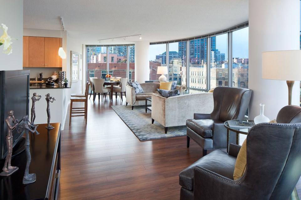 Apartment for rent at 520 N Kingsbury St, Chicago, IL 60654
