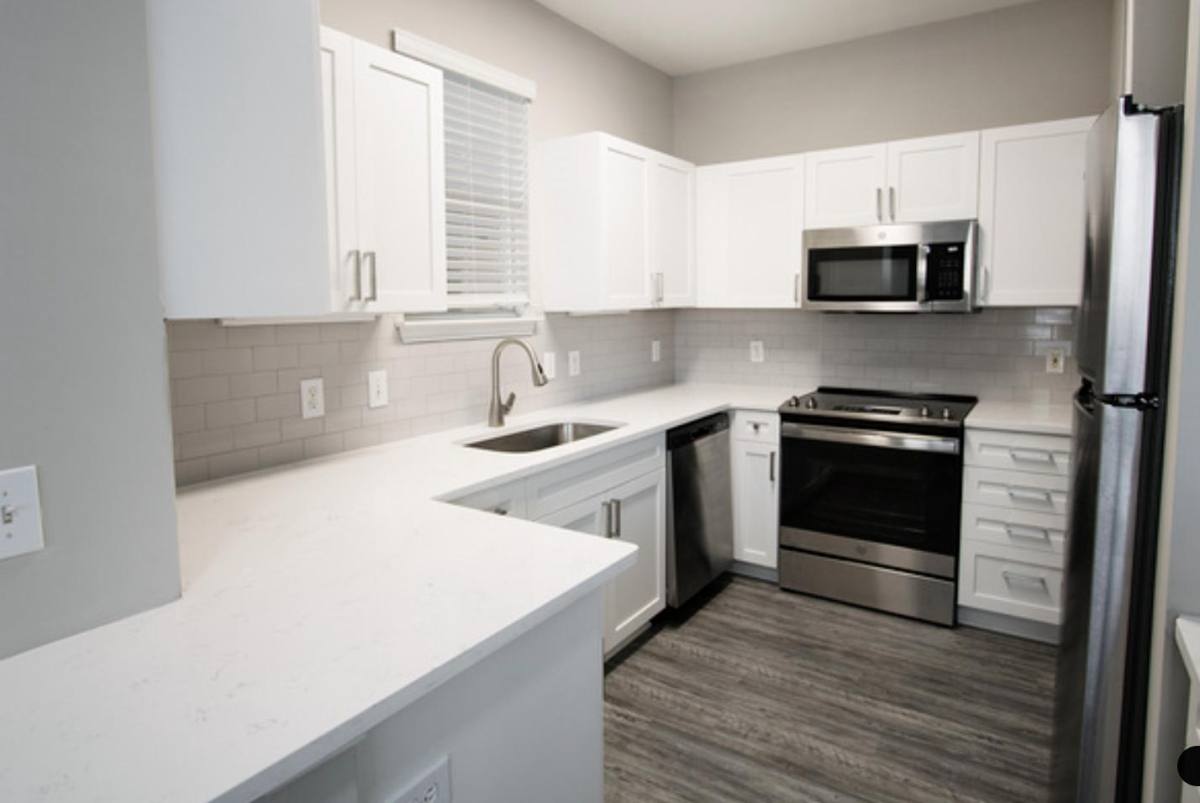 Laurel Hills, 800 White Pine Dr, Durham, NC 27705 - Apartment for Rent - Image 2