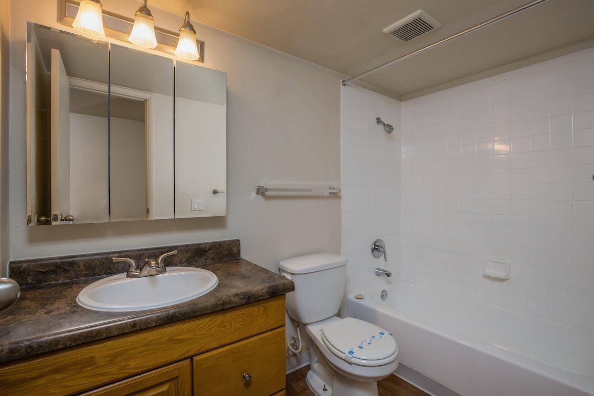 Apartment for rent at Bell Cove, 17239 N 19th Ave, Phoenix, AZ 85023