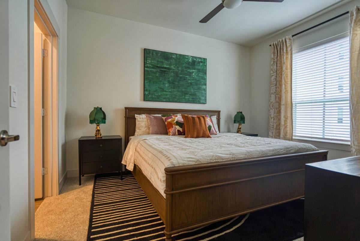 Apartment for rent at 5088 Ross Ave, Dallas, TX 75206