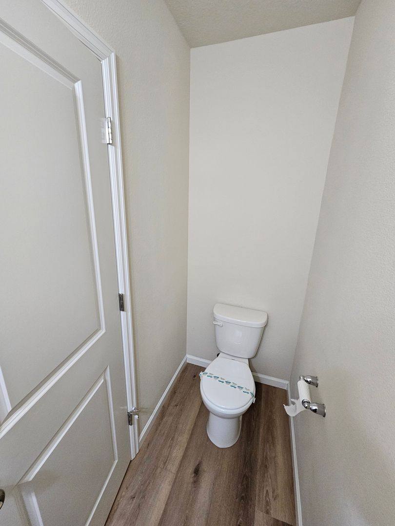 Townhouse for rent at 5743 Karen Lynn Loop S, Salem, OR 97306
