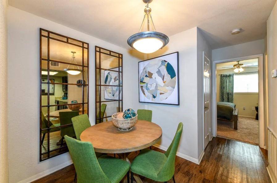 Apartment for rent at 9400 Abercorn St, Savannah, GA 31406