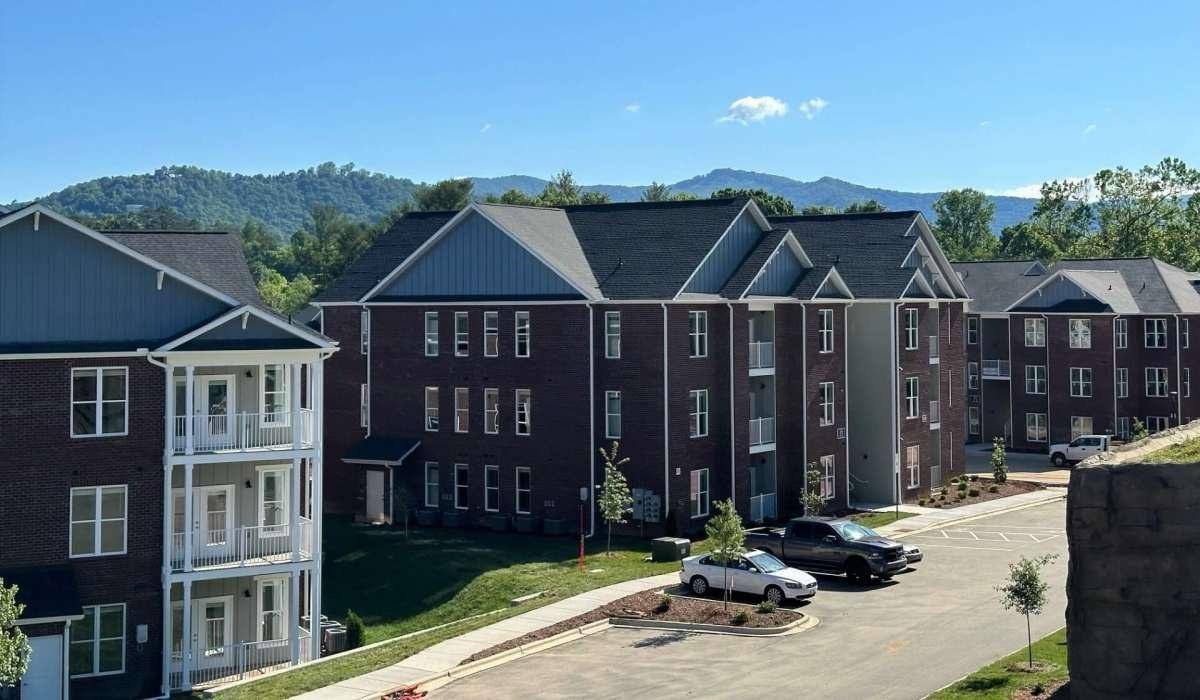 Apartment for rent at 1070 Cider Mill Loop, Weaverville, NC 28787