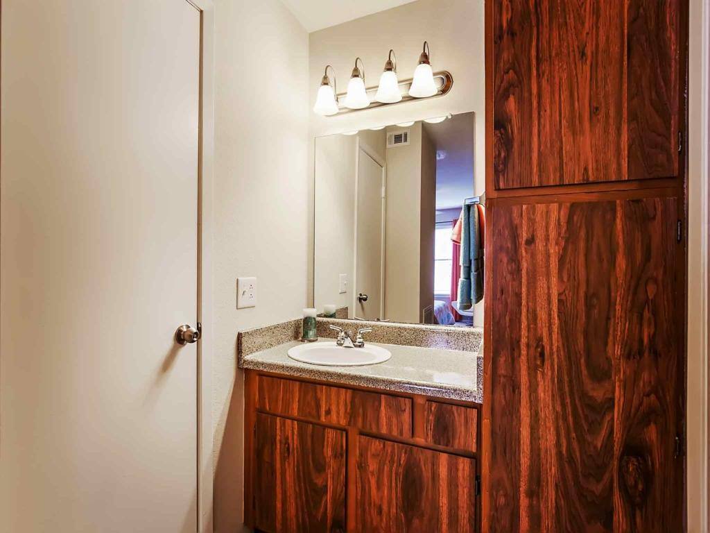 Apartment for rent at Rosemeade Townhomes, 3830 Old Denton Rd, Carrollton, TX 75007