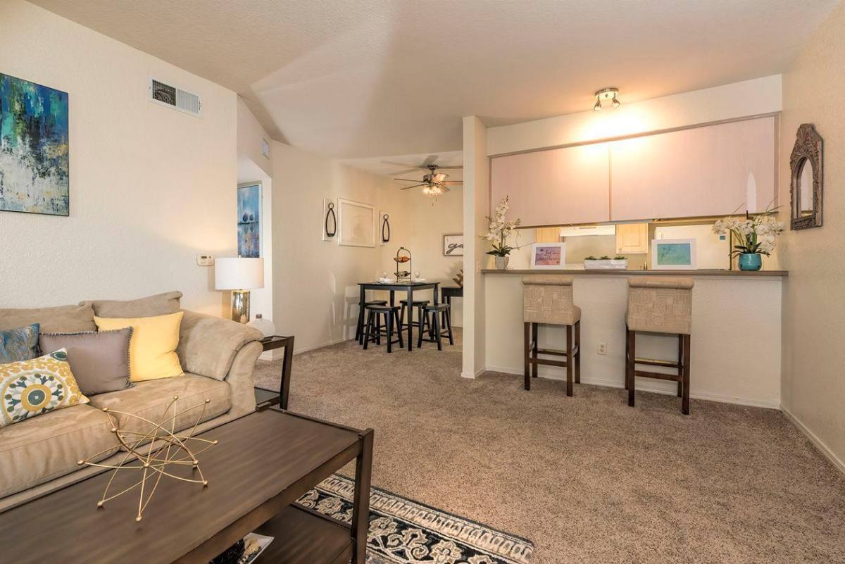 Apartment for rent at 2151 Sunset Blvd, Rocklin, CA 95765