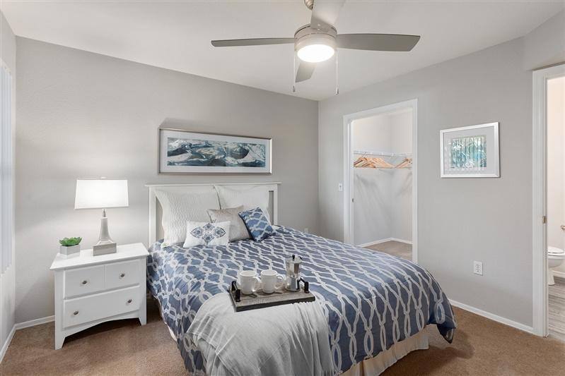 Apartment for rent at Cameron, 5421 W Indian School Rd, Phoenix, AZ 85031