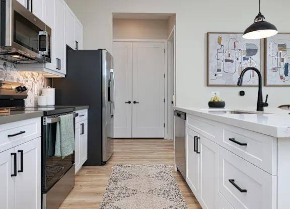 Apartment for rent at 4105 W Aerie Dr, Tucson, AZ 85741