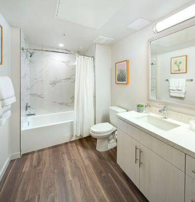 Apartment for rent at 639 N Fairfax Ave, Los Angeles, CA 90036