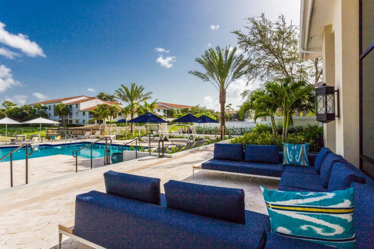 Apartment for rent at Arbor Oaks, 9817 Arbor Oaks Lane, Boca Raton, FL 33428