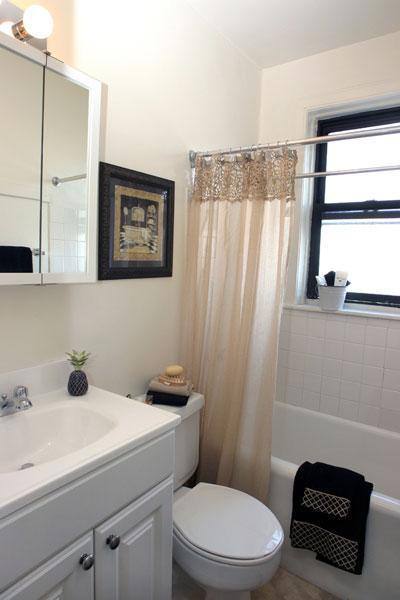 Apartment for rent at 5541 S Everett Ave, Chicago, IL 60637