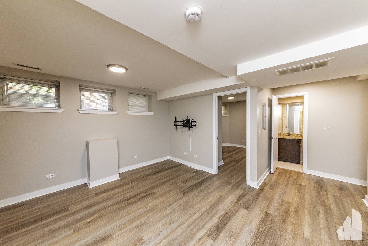 Apartment for rent at 1912 N Lincoln Ave #B01, Chicago, IL 60614