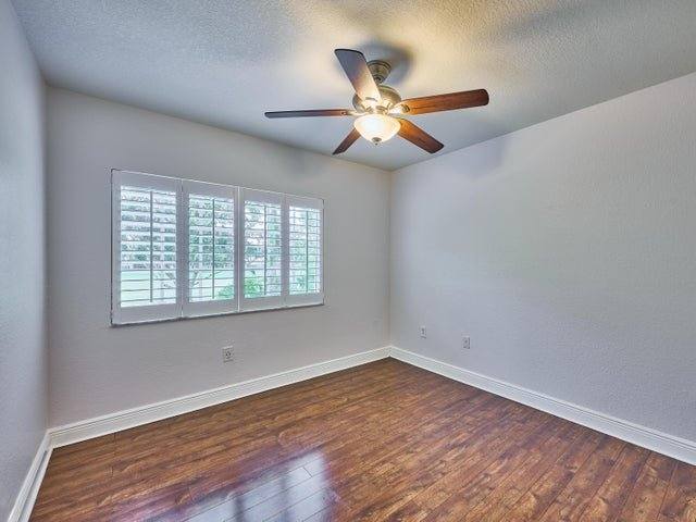Townhouse for rent at 6725 Old Farm Trail, Boynton Beach, FL 33437