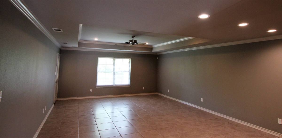 Townhouse for rent at 6335 Villa Rosa Way, Tyler, TX 75707