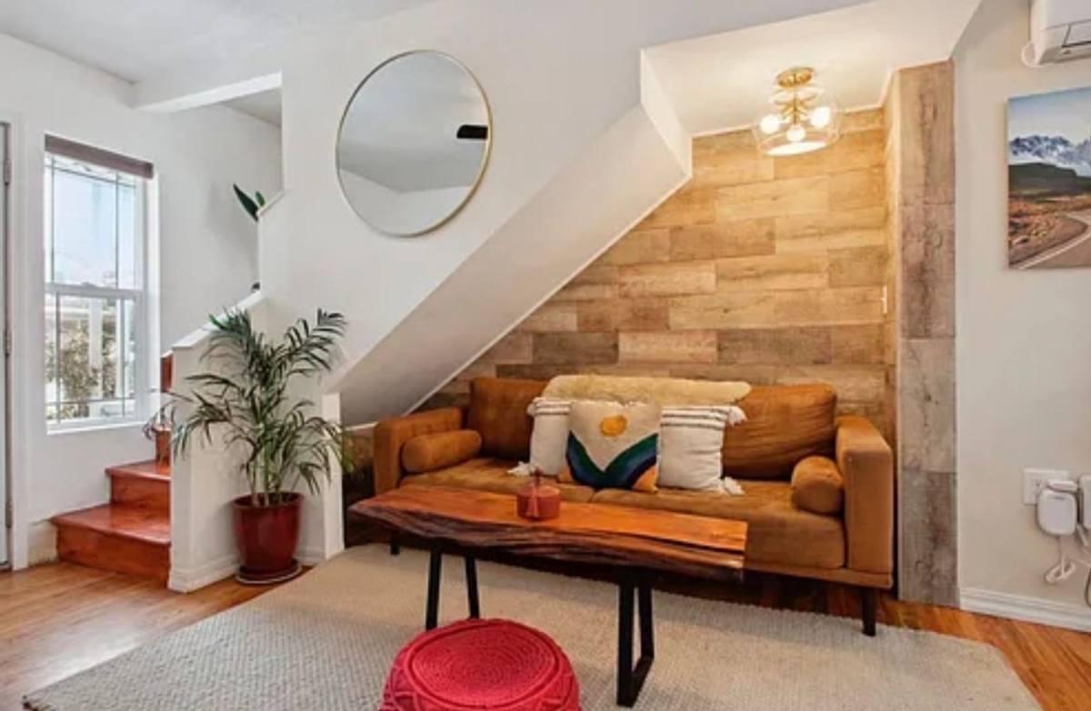 House for rent at 3435 N Franklin St, Denver, CO 80205