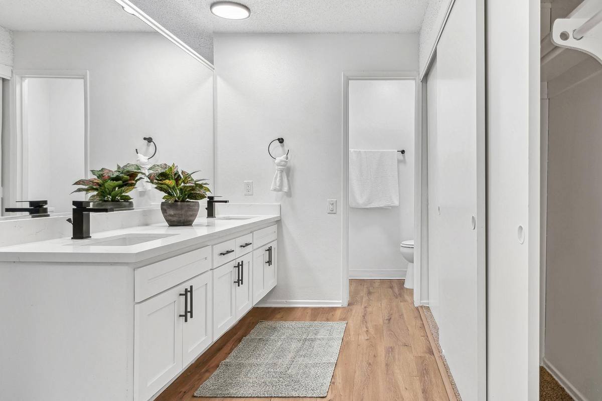 Apartment for rent at The Biltmore, 555 Laurie Lane, Thousand Oaks, CA 91360