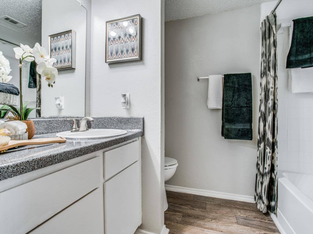 Apartment for rent at Exchange 7272, 7272 Marvin D Love Freeway, Dallas, TX 75237
