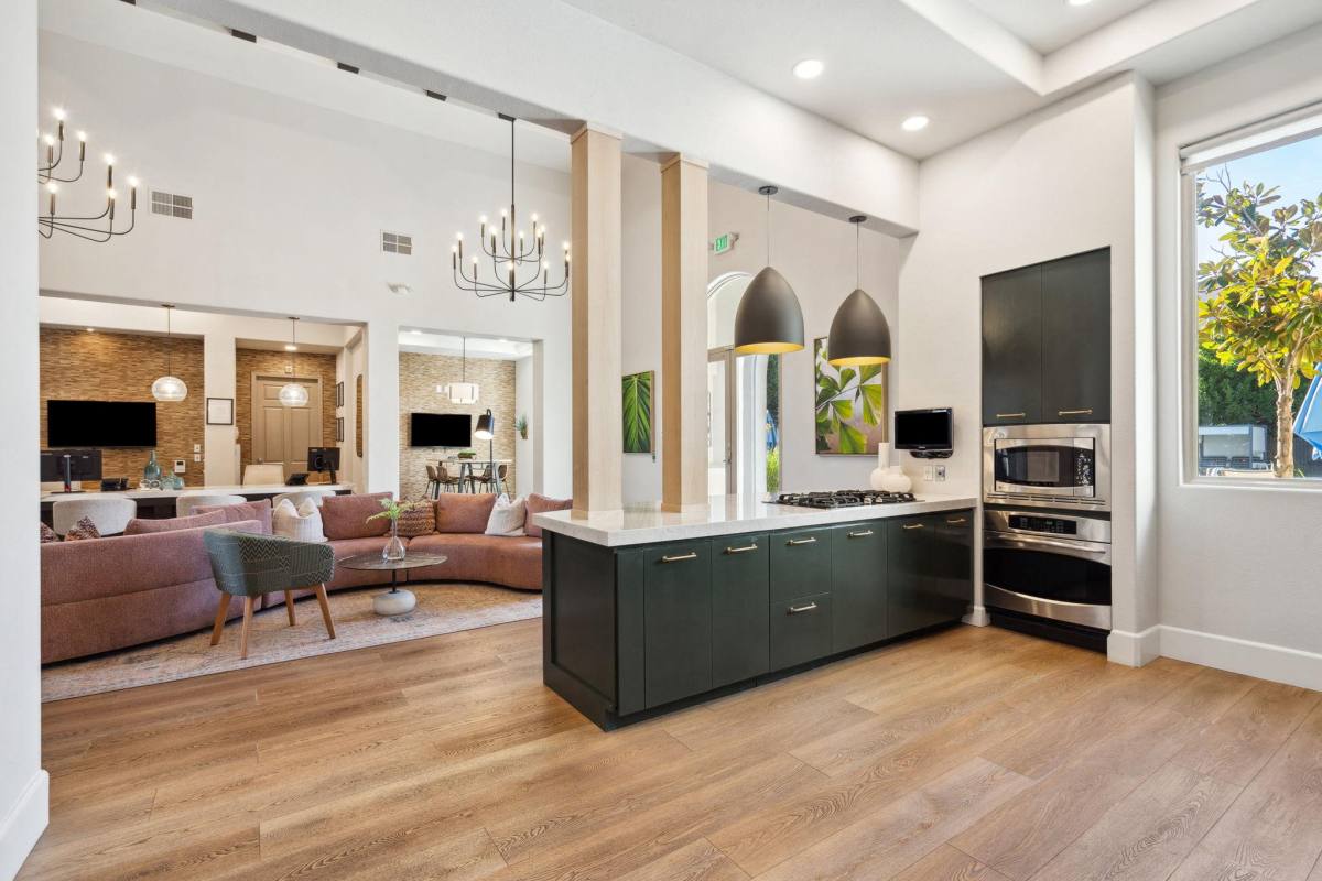 Apartment for rent at Venu at Galleria, 301 Gibson Dr, Roseville, CA 95678