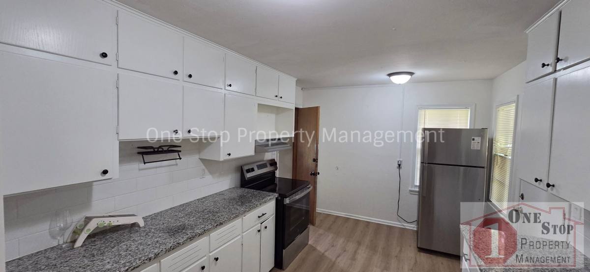 House for rent at 2111 N 49th St, Kansas City, KS 66104