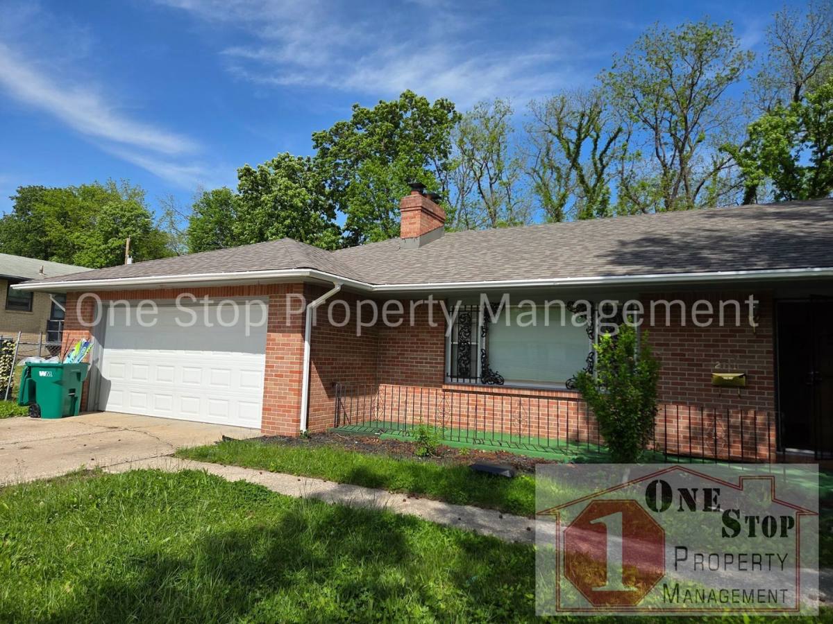 House for rent at 2111 N 49th St, Kansas City, KS 66104