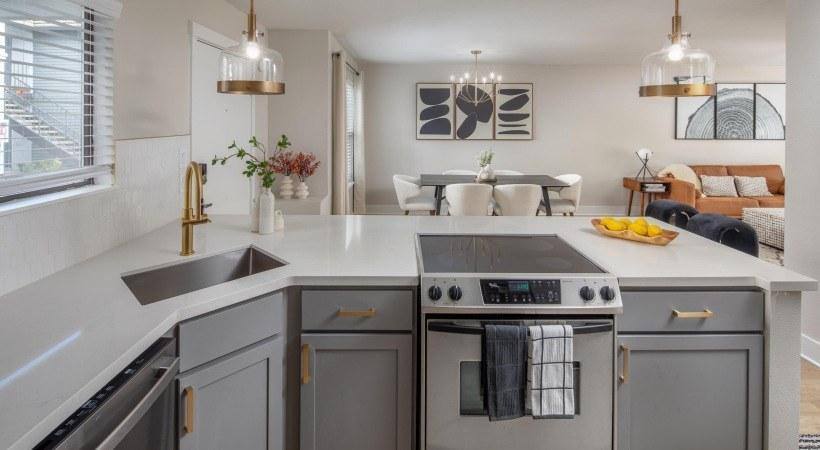 Apartment for rent at 1 Jefferson Parkway, Lake Oswego, OR 97035