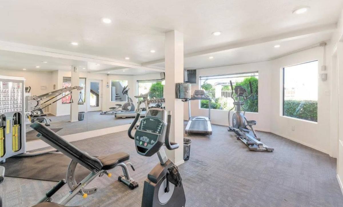 Apartment for rent at Miramonte, 8025 E Lincoln Dr, Scottsdale, AZ 85250