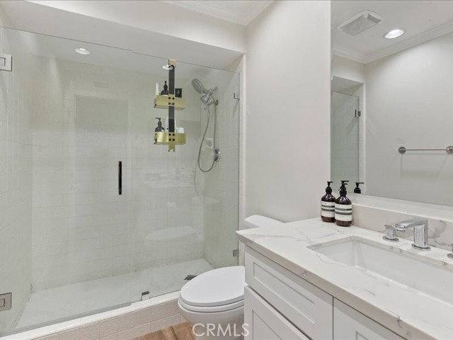 House for rent at 8 Sandbar Dr, Corona Del Mar, CA 92625