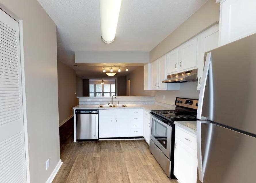 Apartment for rent at 450 Johnny Mercer Blvd, Savannah, GA 31410