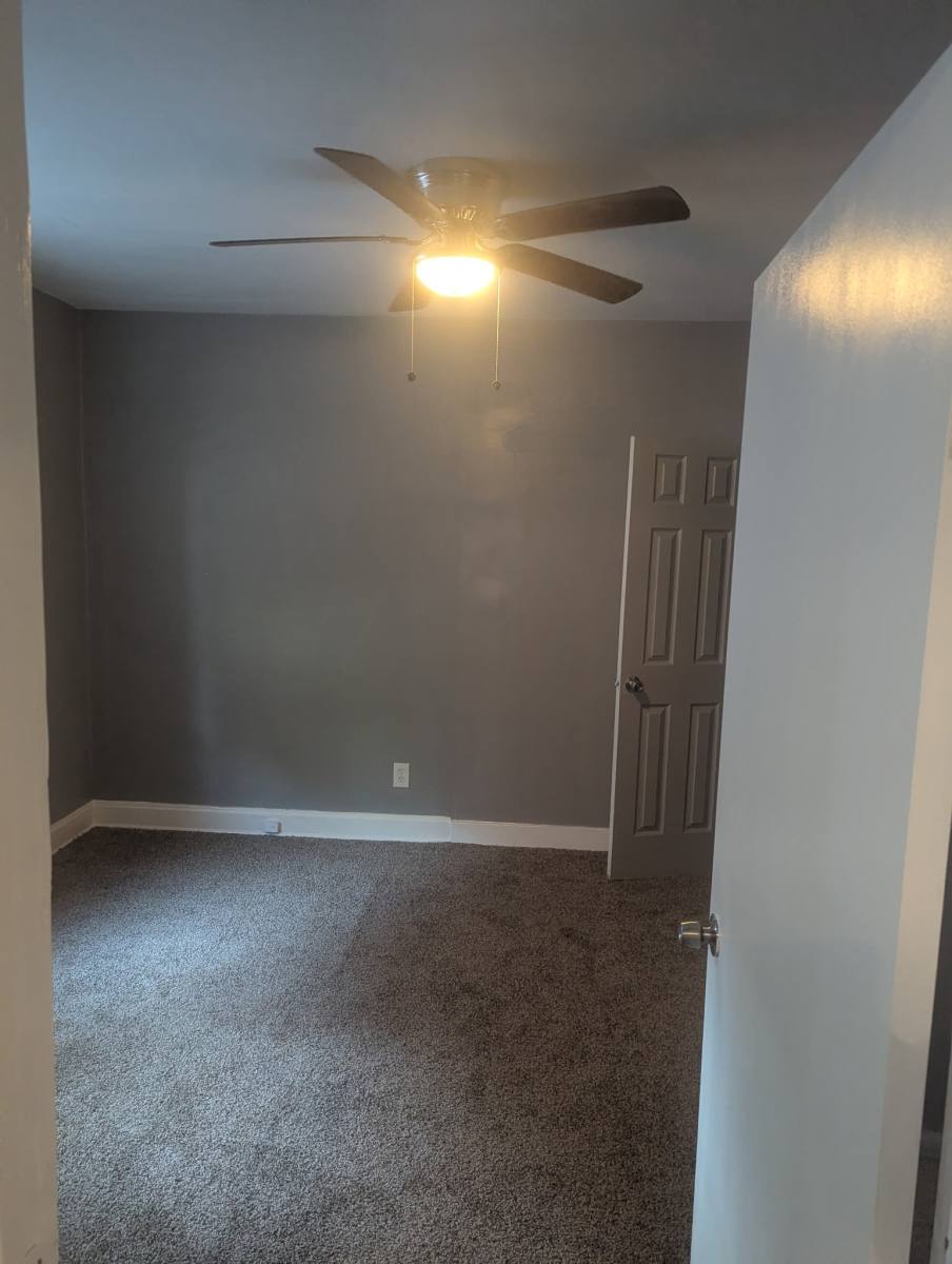 House for rent at 6709 Robbins Ave, Saint Louis, MO 63133
