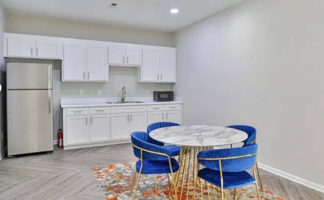Apartment for rent at Ashbrook Village Apartment Homes, 2295 Pineview Lane, Gastonia, NC 28054