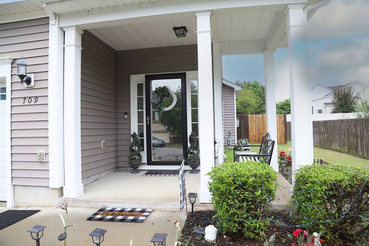 House for rent at 709 Lone Pine Loop, Fuquay Varina, NC 27526