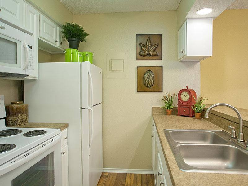 Apartment for rent at 1420 W Main St, Lewisville, TX 75067
