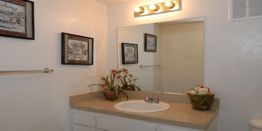 Apartment for rent at 14500 Marsh Lane, Addison, TX 75001