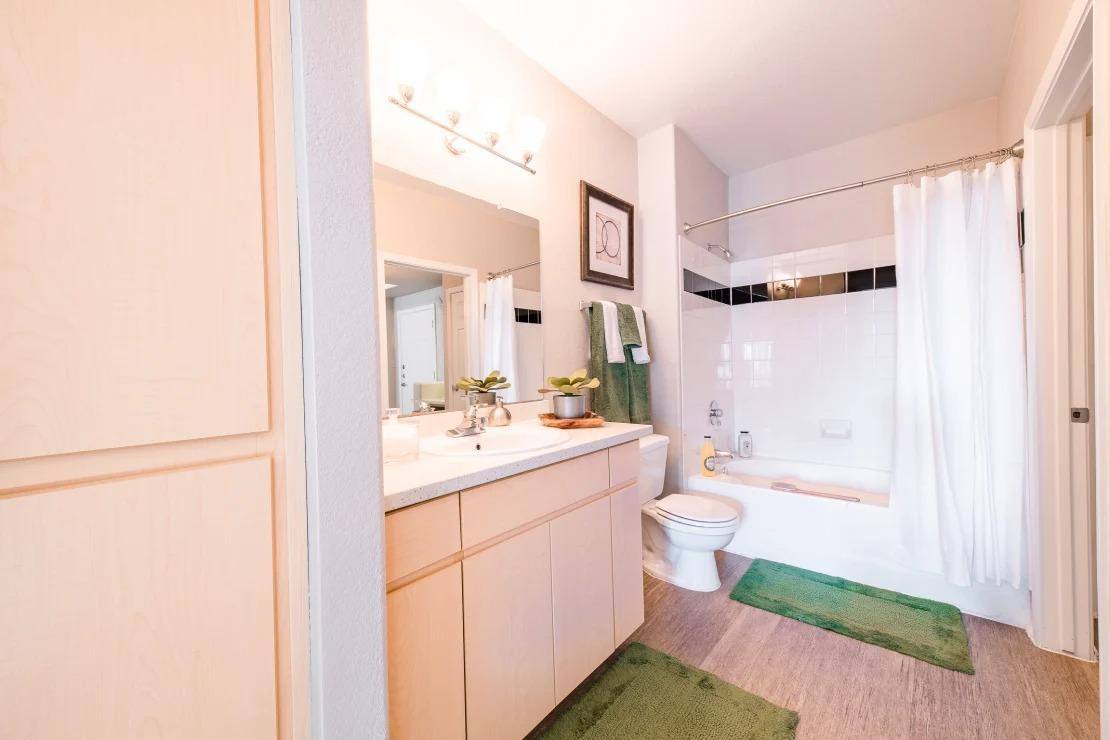 Apartment for rent at Alexan Belleview, 1121 N 44th St, Phoenix, AZ 85008